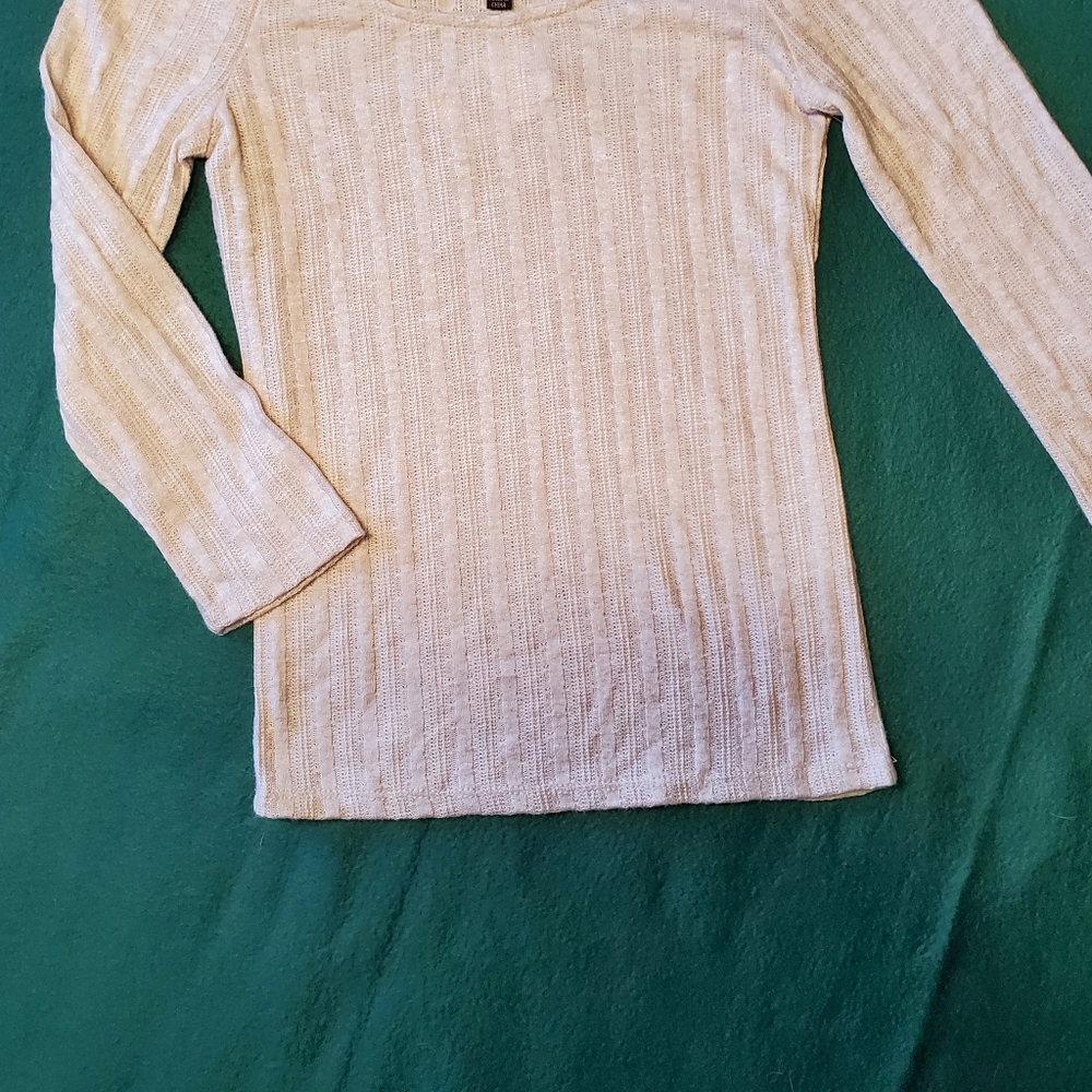 Almost Famous cream knit top - Picture 6 of 11